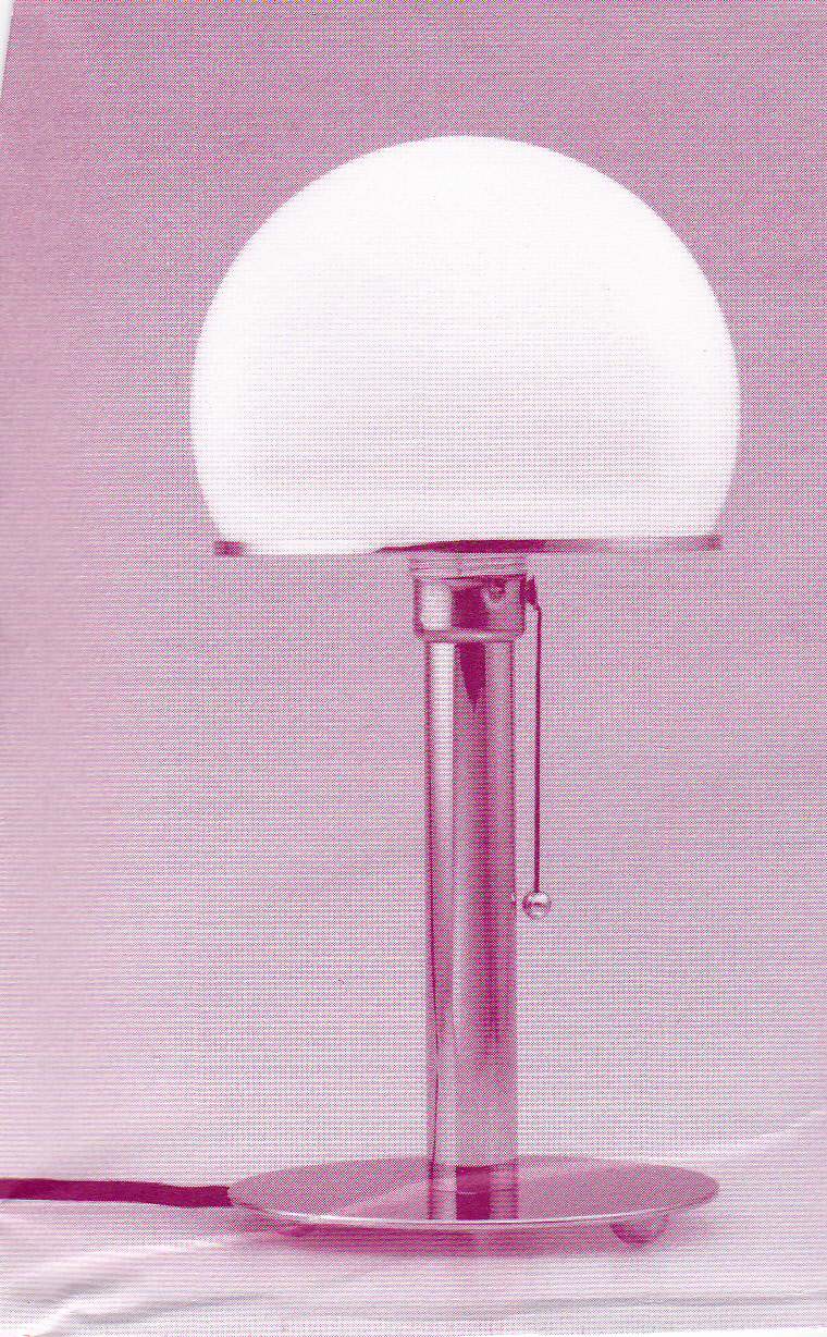 Wagenfeld Lampe.jpg